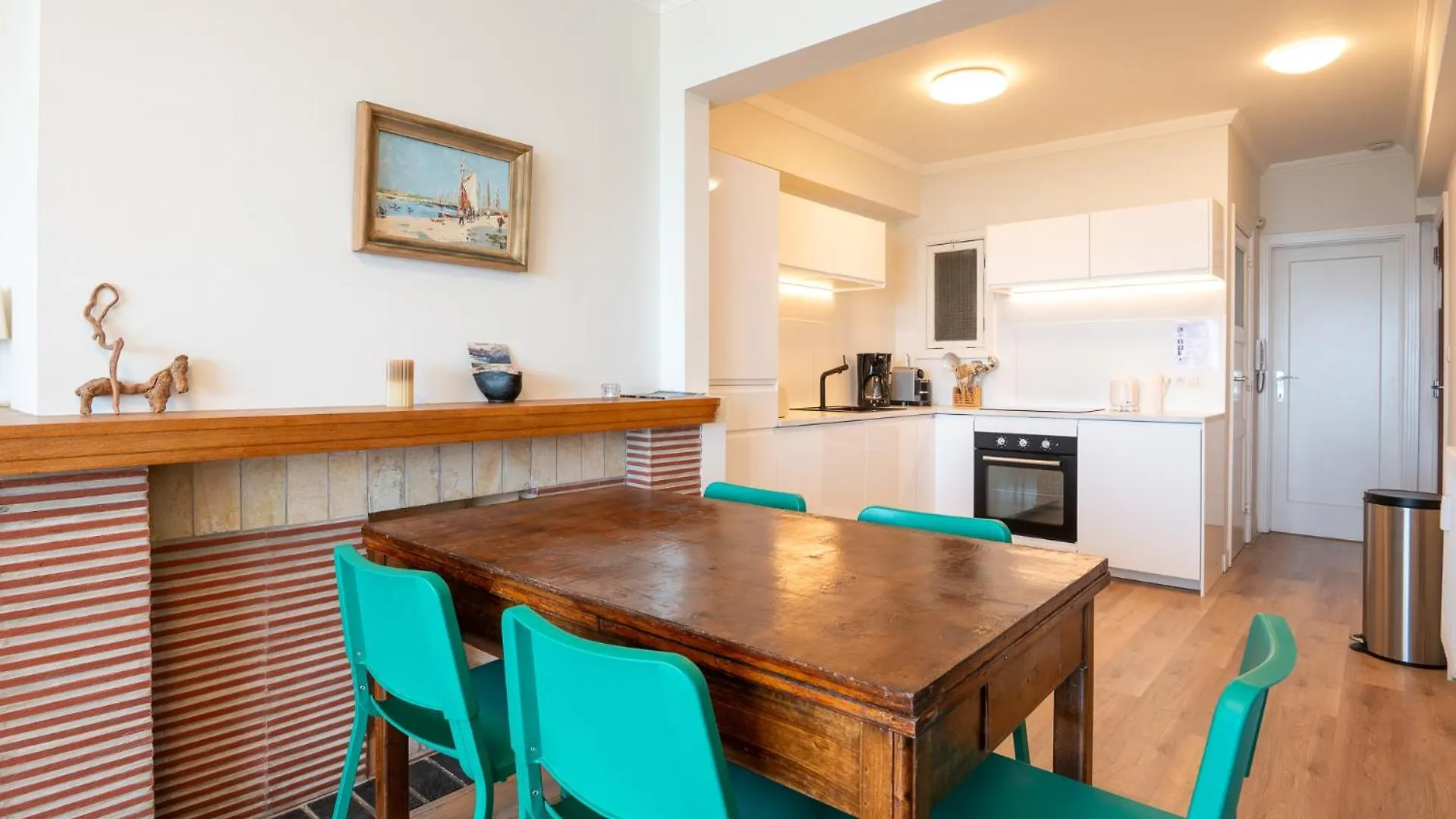Charming Apartement With Sea View For 6 オステンド ベルギー